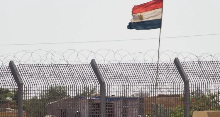 عزاء الإخوان المسلمون في الجندي المصري على الحدود