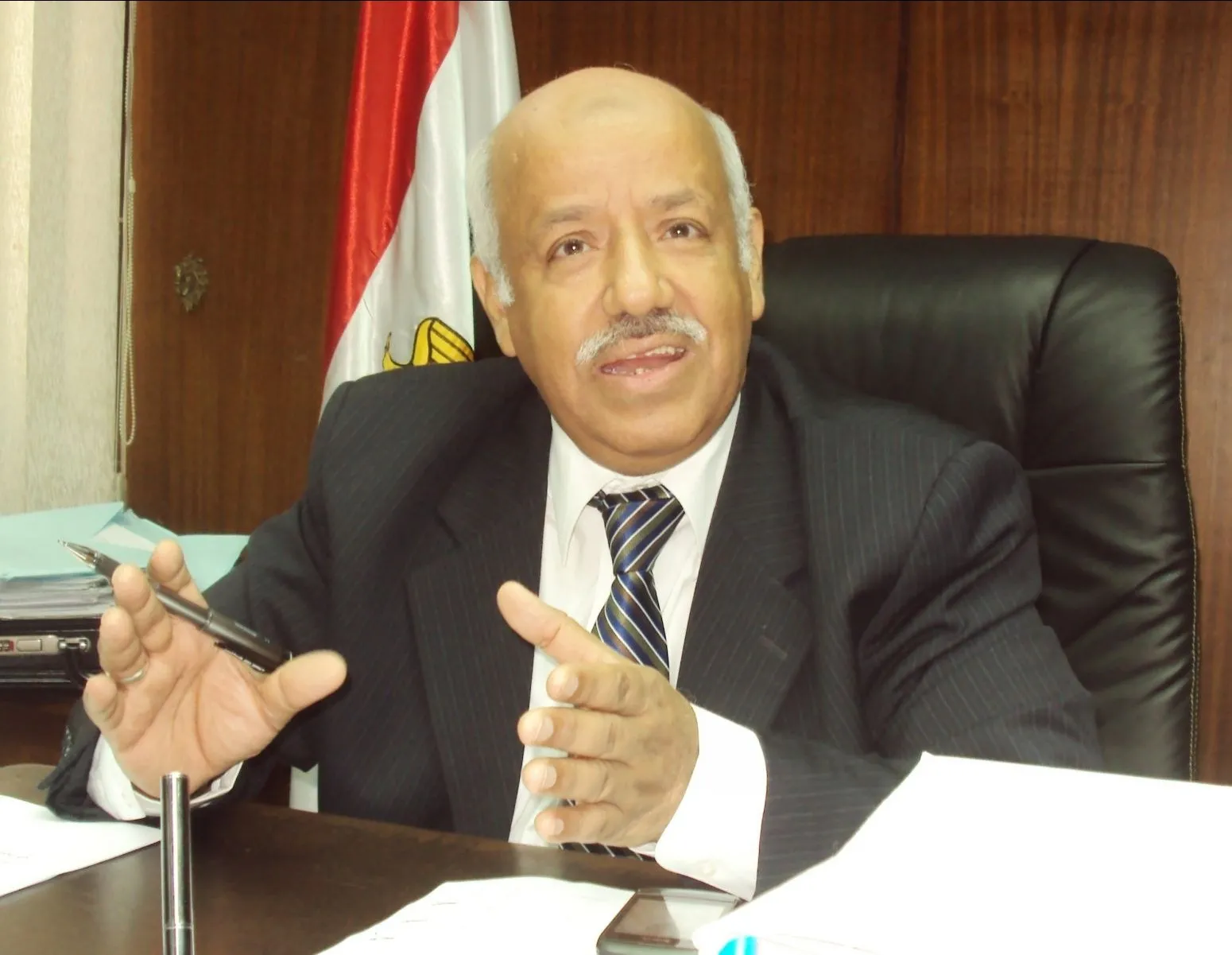 نعي وعزاء واجب