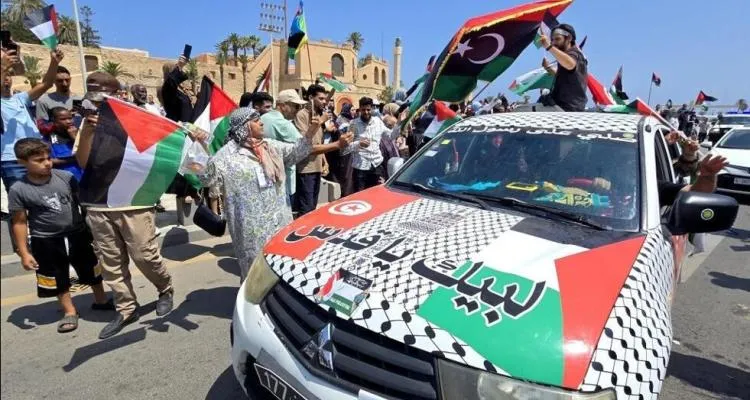 Concerning the “Caravan of Steadfastness”,  we deem the Egyptian regime far above playing the  role of a “policeman” for the Zionist entity on the border with Gaza