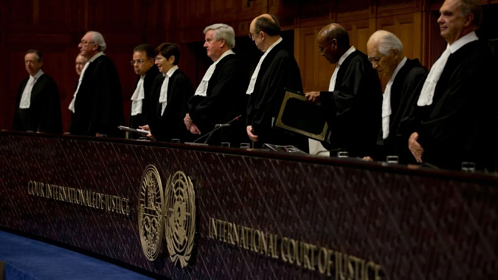 قرار محكمة العدل الدولية يهدم صورة الكيان الذي فوق القانون